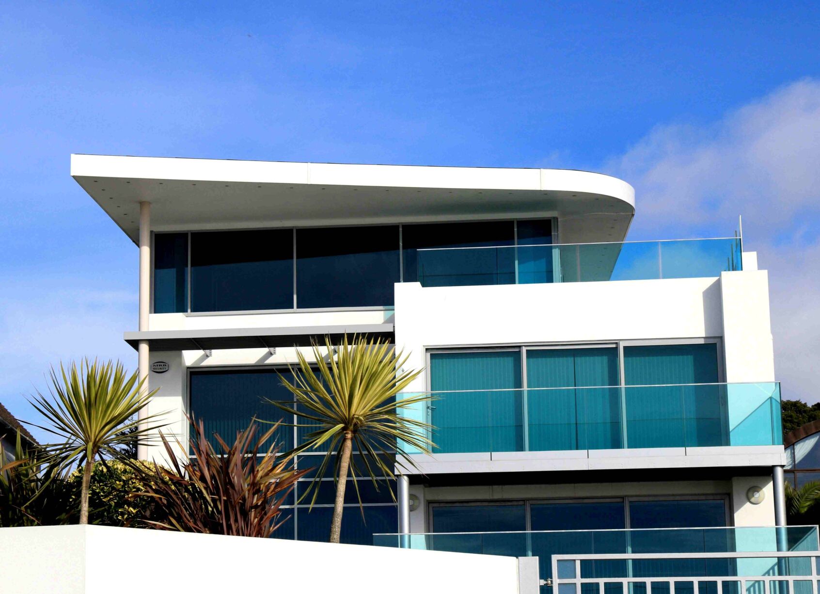 Are Virtual Tours Replacing Physical Home Tours Abroad?